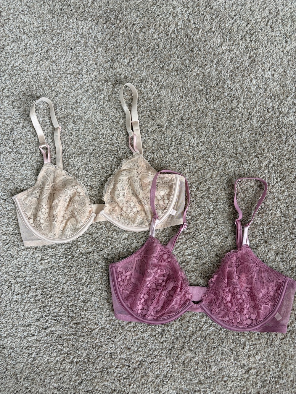 Victoria's Secret Lace Underwire Bras - Cream & Dusty Rose